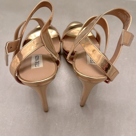 Steve Madden Blush Rose Gold Heels, Good condition. Size 8 - Picture 3 of 3